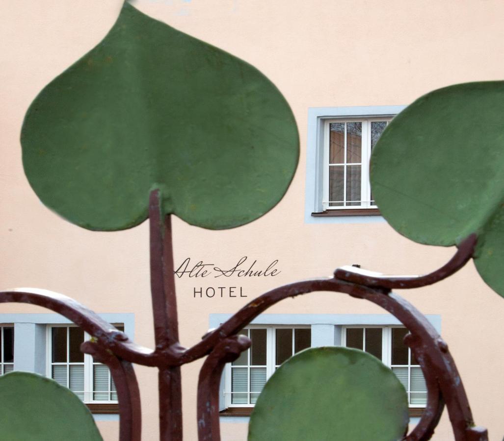 לינדאו Hotel Alte Schule מראה חיצוני תמונה