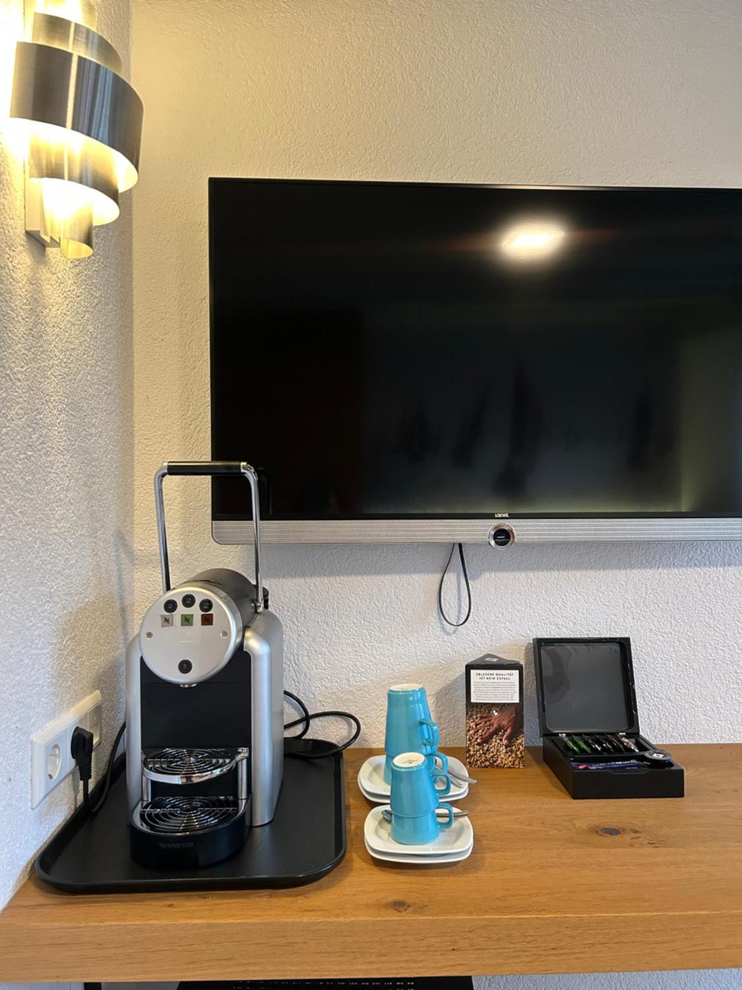 לינדאו Hotel Alte Schule מראה חיצוני תמונה