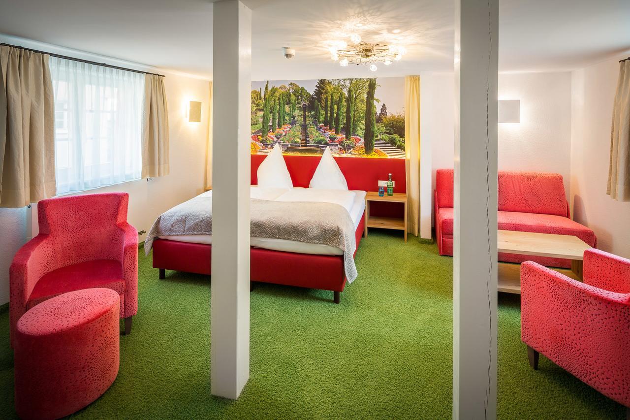 לינדאו Hotel Alte Schule מראה חיצוני תמונה