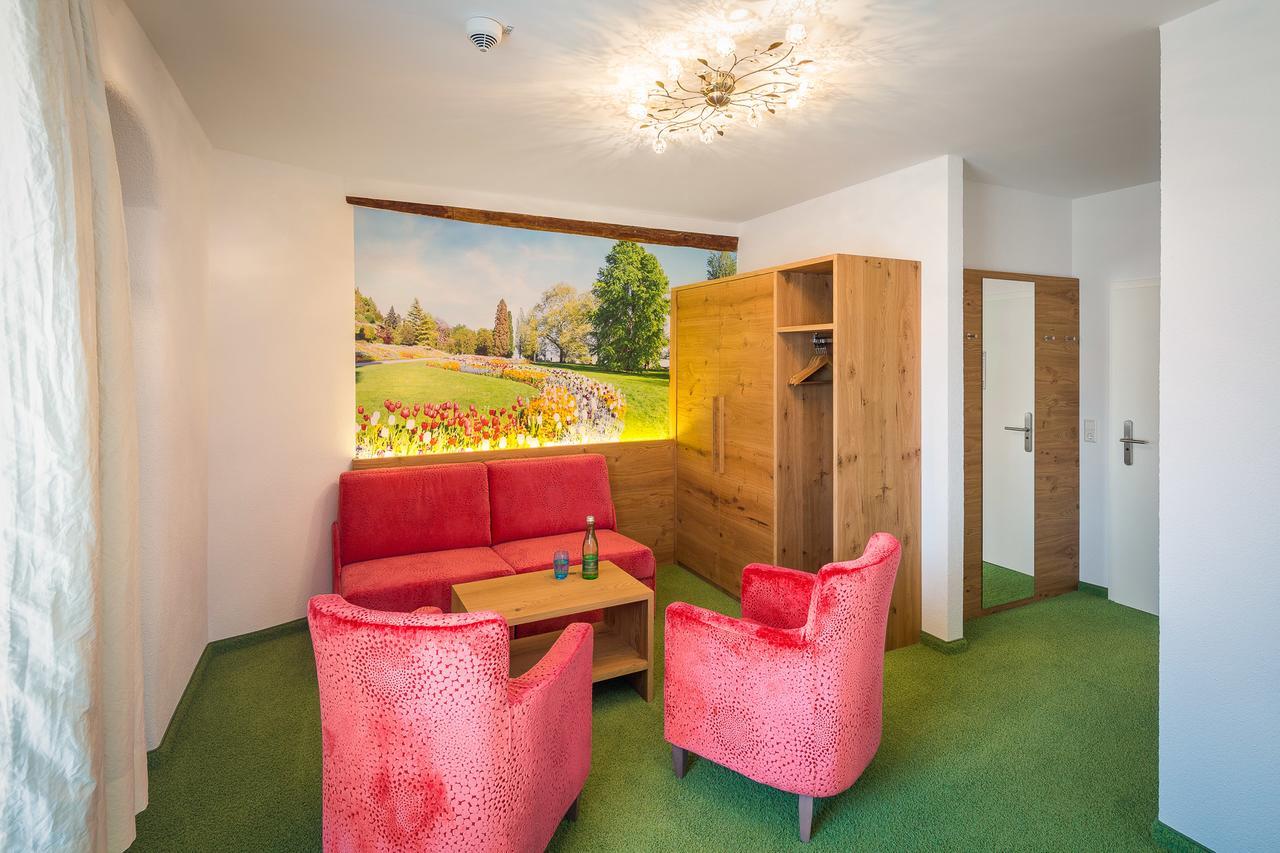 לינדאו Hotel Alte Schule מראה חיצוני תמונה